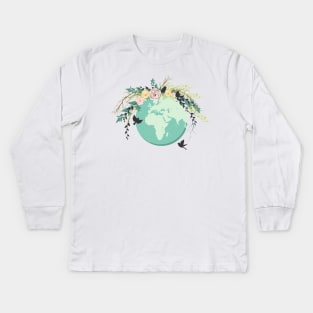 Cute Earth Day Globe Kids Long Sleeve T-Shirt